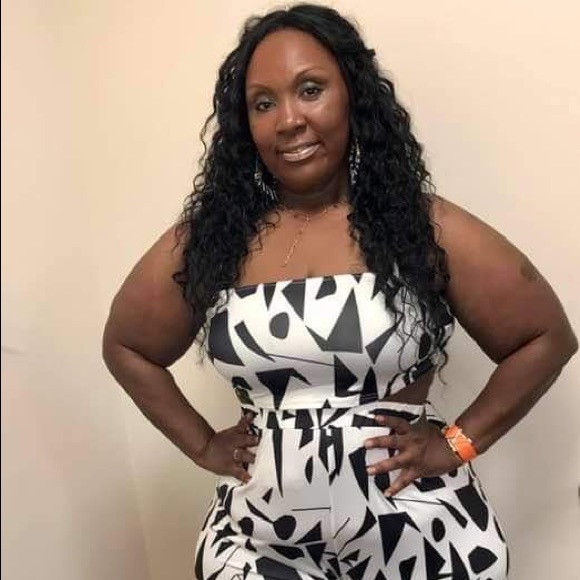 Cali Set Plus Size - Picture 2 of 2